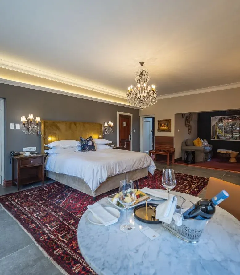 The Residence Hotel - Accommodation - Luxury Suite